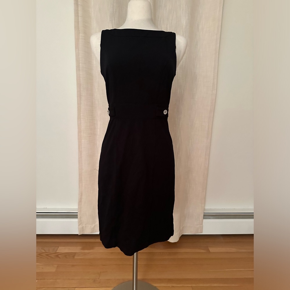 White House Black Market Pencil Dress 👗🌟🤍